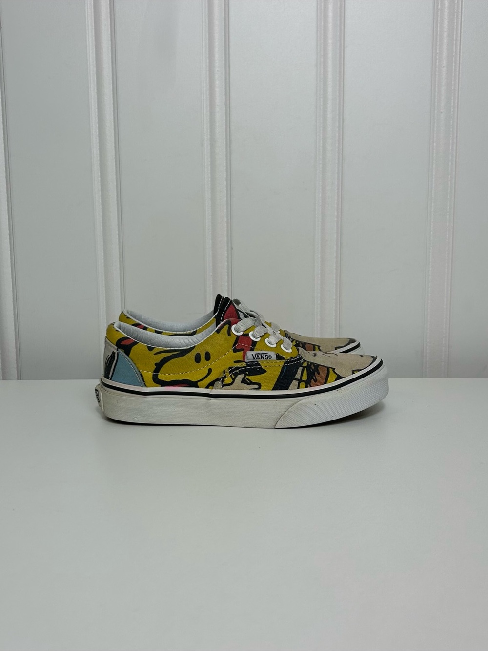 Vans era authentic lace peanuts snoopy Charlie Brown multicolor kids 13